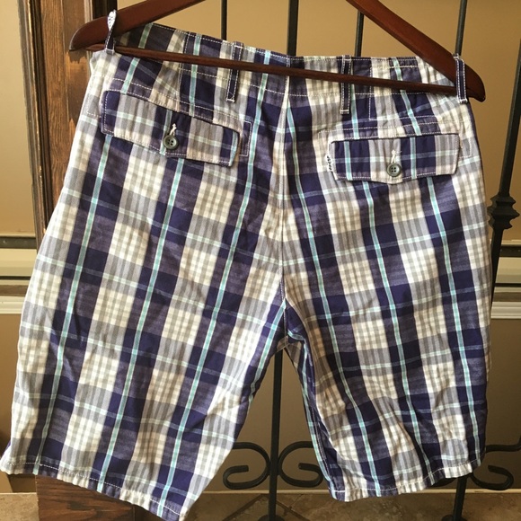 Levis short - Picture 2 of 3